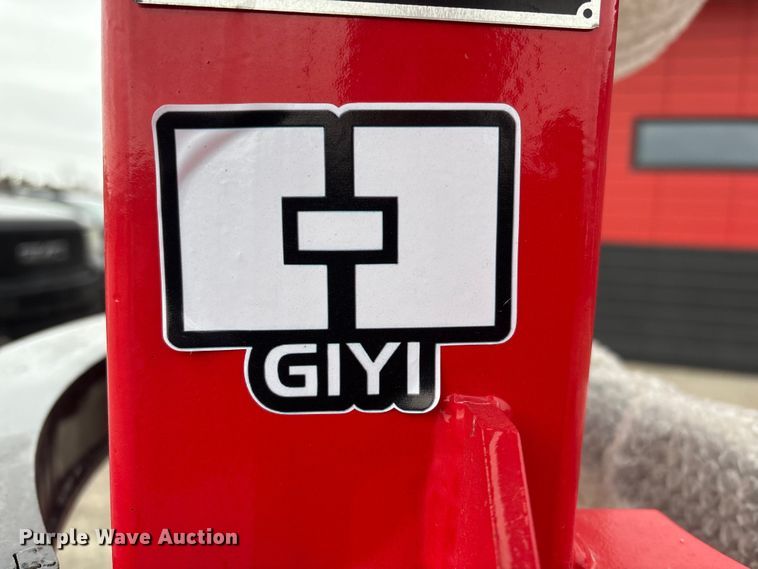 image for item FG2556 2025 GIYI FB30  skid steer feller buncher