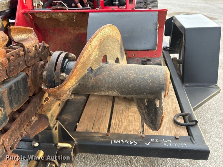 image for item FG2559 2017 Barreto 20RTK trencher