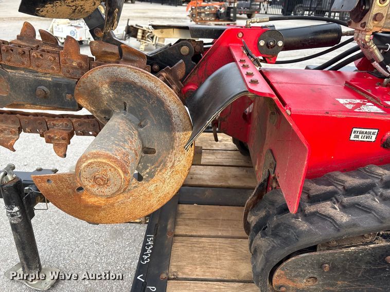 image for item FG2559 2017 Barreto 20RTK trencher