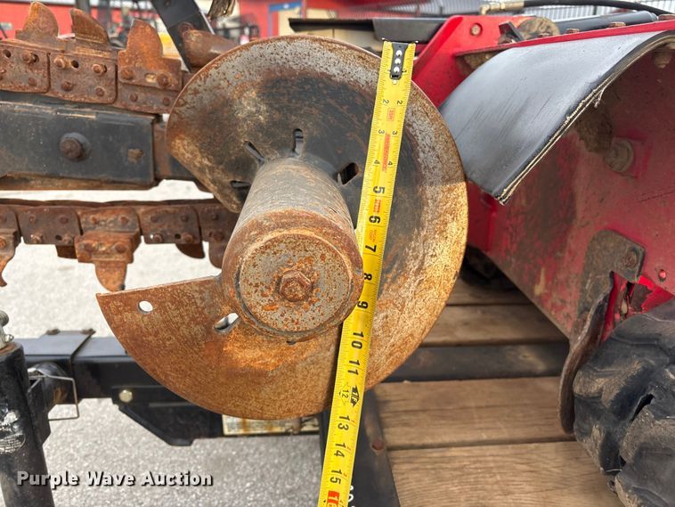 image for item FG2559 2017 Barreto 20RTK trencher