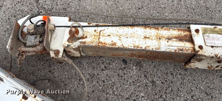 image for item FG2560 (3) Liftmoore cranes