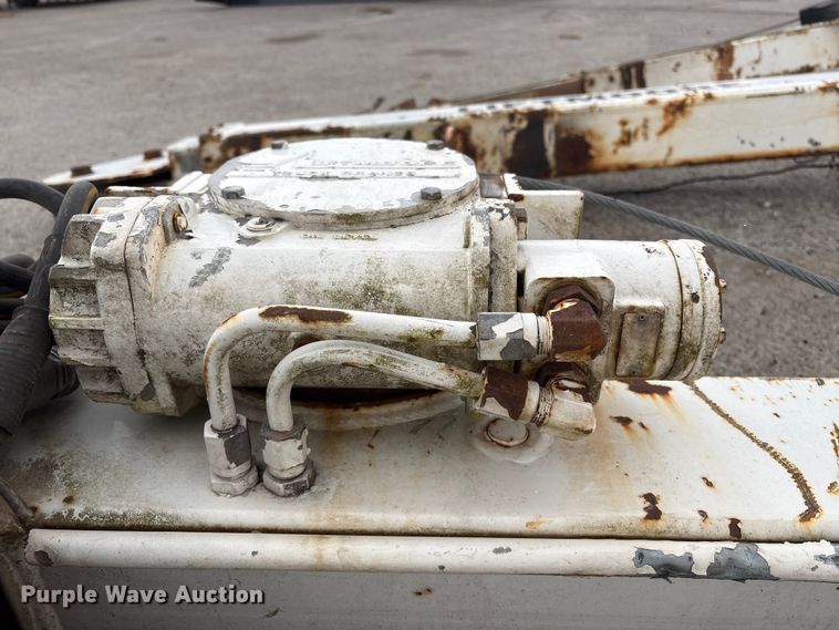 image for item FG2560 (3) Liftmoore cranes