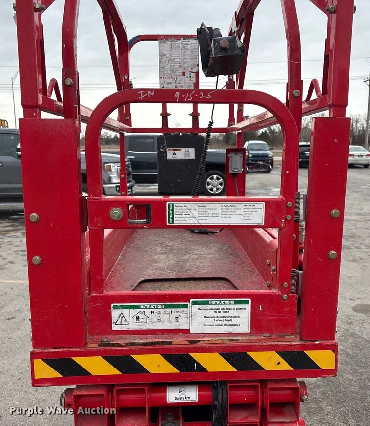 image for item FG2561 2019 LGMG AS1930E scissor lift