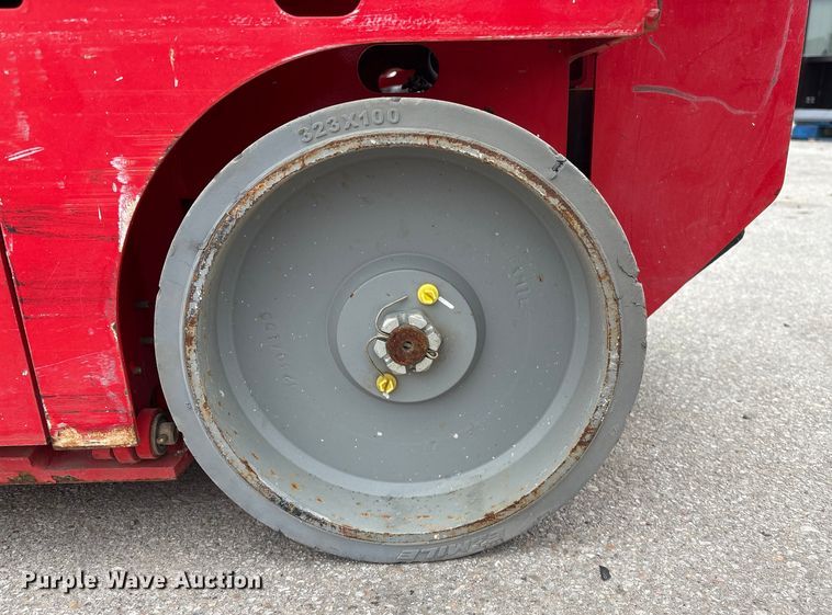 image for item FG2561 2019 LGMG AS1930E scissor lift