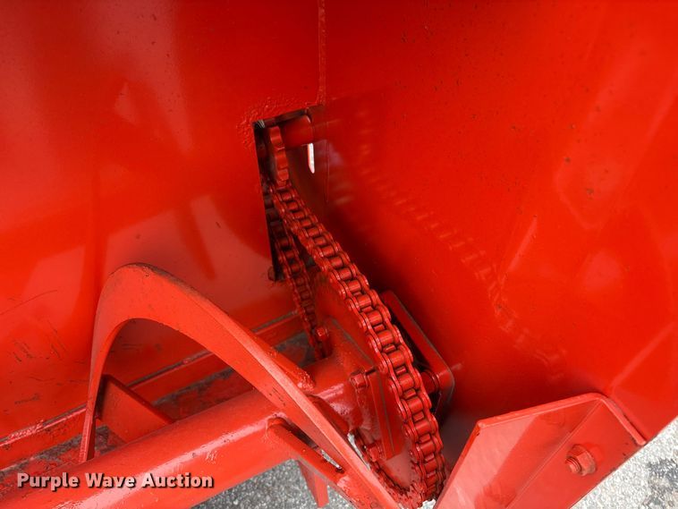 image for item FG2562 Kubota L2174A snow blower