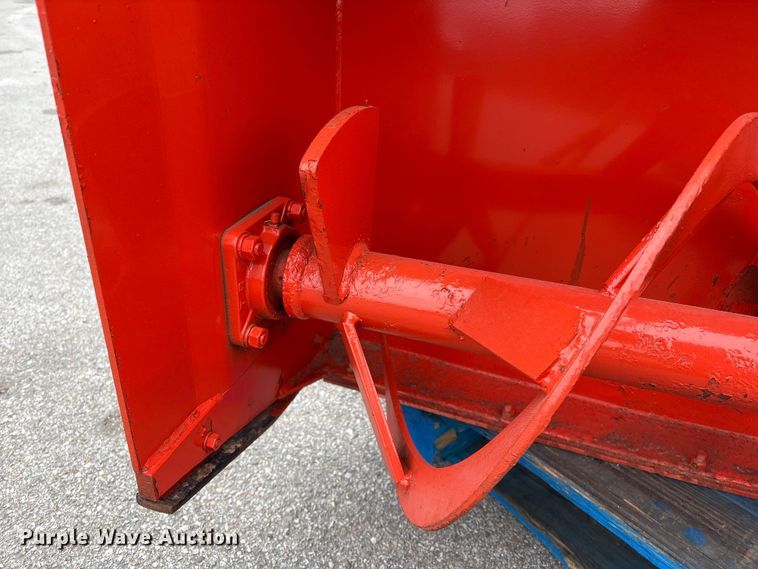 image for item FG2562 Kubota L2174A snow blower