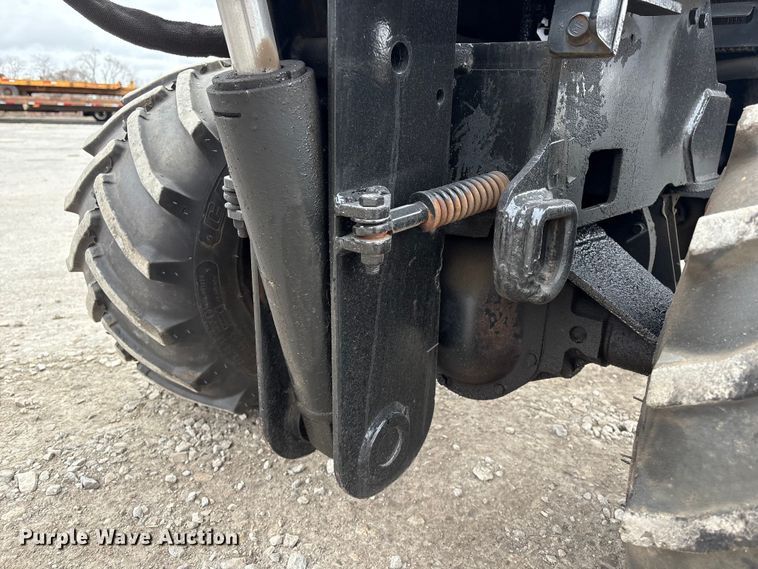 image for item FG2563 2000 Ditch Witch 410SXD vibratory cable plow