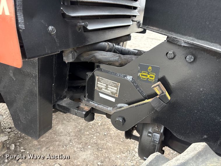 image for item FG2563 2000 Ditch Witch 410SXD vibratory cable plow