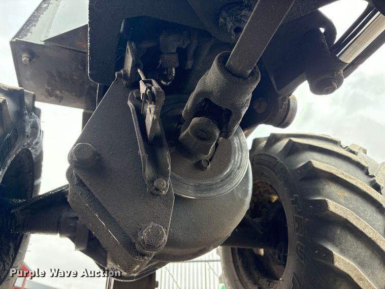 image for item FG2563 2000 Ditch Witch 410SXD vibratory cable plow