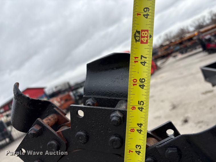 image for item FG2563 2000 Ditch Witch 410SXD vibratory cable plow