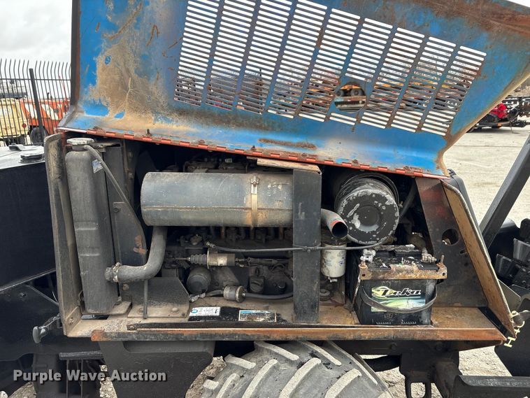 image for item FG2563 2000 Ditch Witch 410SXD vibratory cable plow