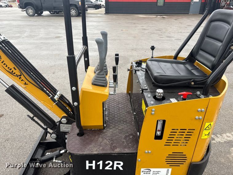 image for item FG2564 2025 CFG Industrial H12R Mini excavator