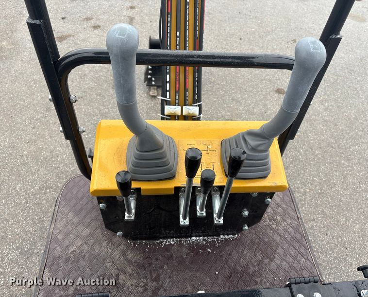 image for item FG2564 2025 CFG Industrial H12R Mini excavator