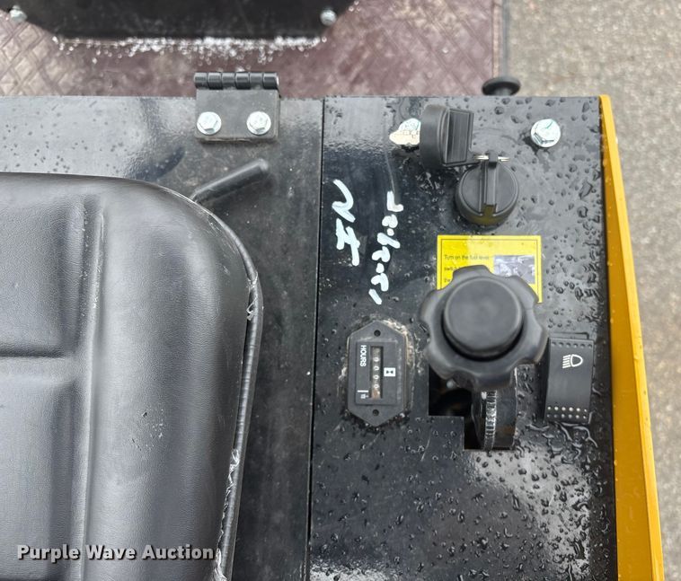 image for item FG2564 2025 CFG Industrial H12R Mini excavator