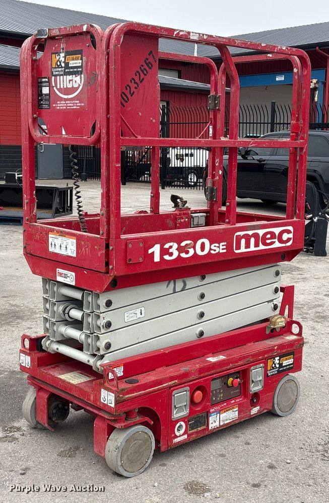 image for item FG2565 2018 MEC 1330SE scissor lift