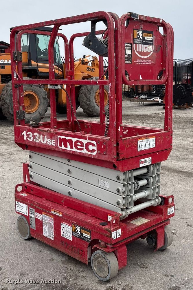 image for item FG2565 2018 MEC 1330SE scissor lift