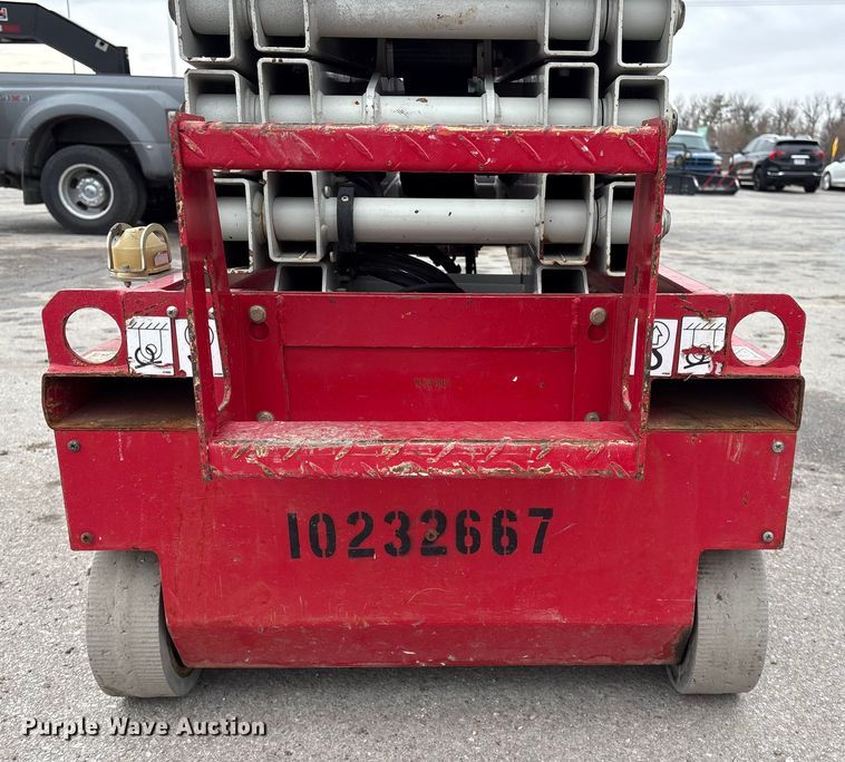 image for item FG2565 2018 MEC 1330SE scissor lift