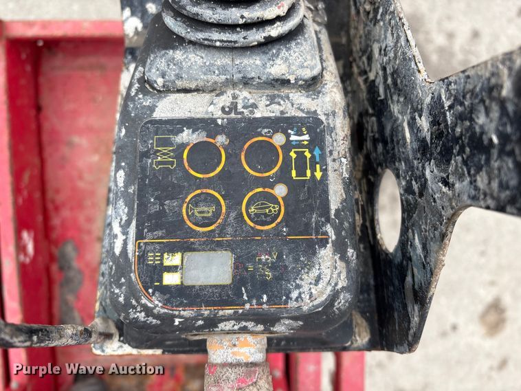 image for item FG2565 2018 MEC 1330SE scissor lift