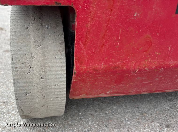 image for item FG2565 2018 MEC 1330SE scissor lift