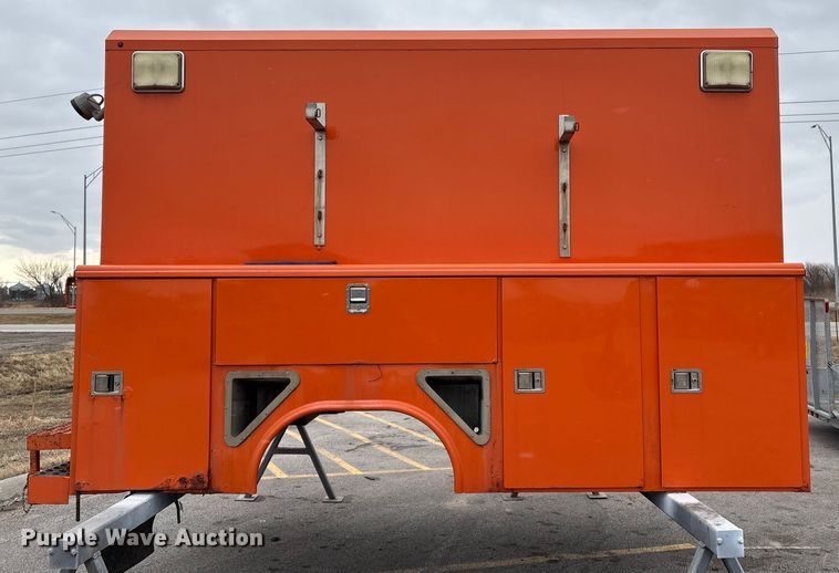 image for item FG2566 Reading UR132ADW-D utility bed