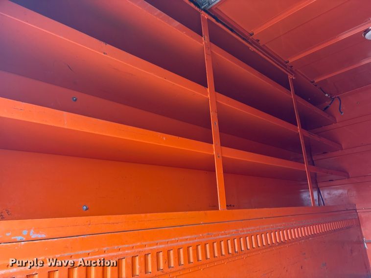 image for item FG2566 Reading UR132ADW-D utility bed