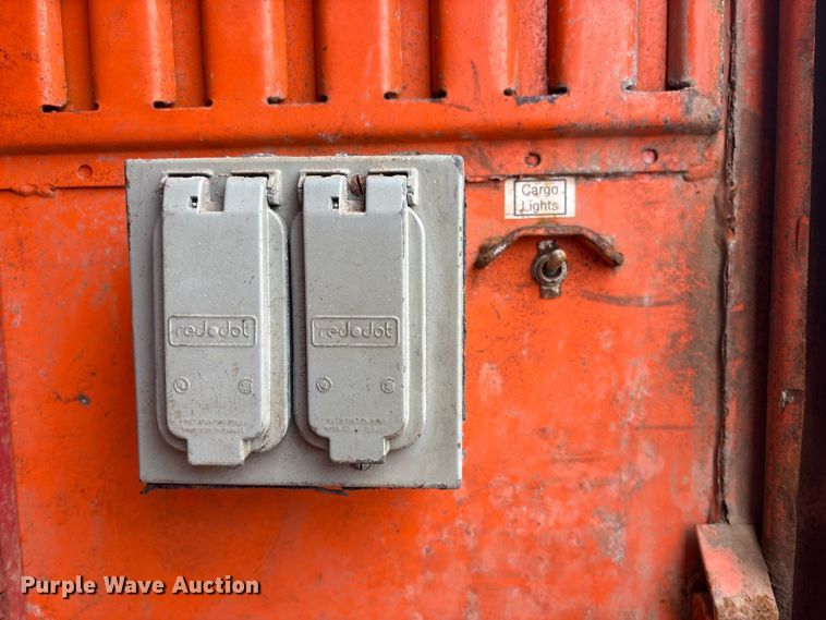 image for item FG2566 Reading UR132ADW-D utility bed