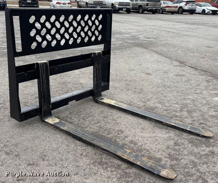 image for item FG2568 Skid steer forks