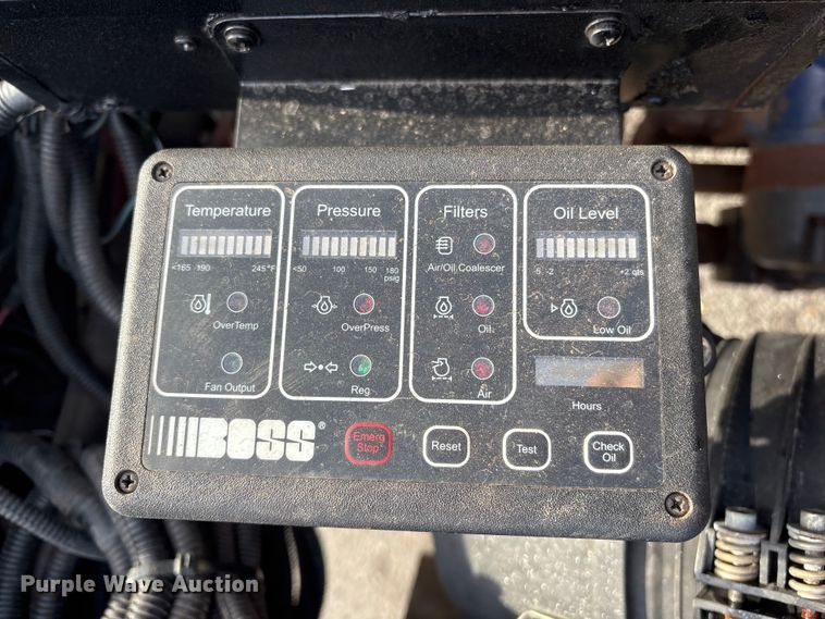 image for item FG2569 2008 Freightliner Business Class M2 semi truck