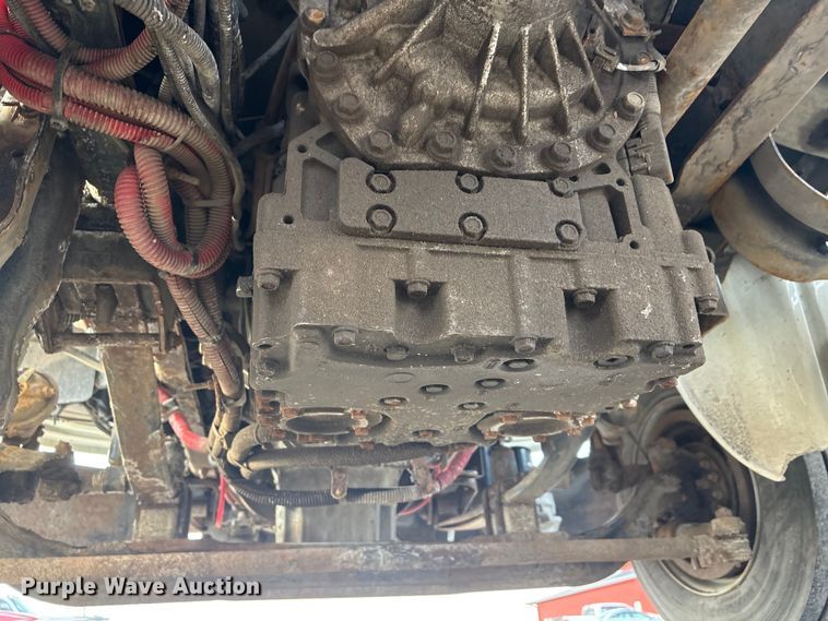 image for item FG2569 2008 Freightliner Business Class M2 semi truck