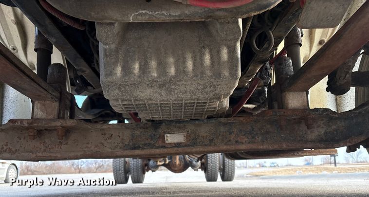 image for item FG2569 2008 Freightliner Business Class M2 semi truck