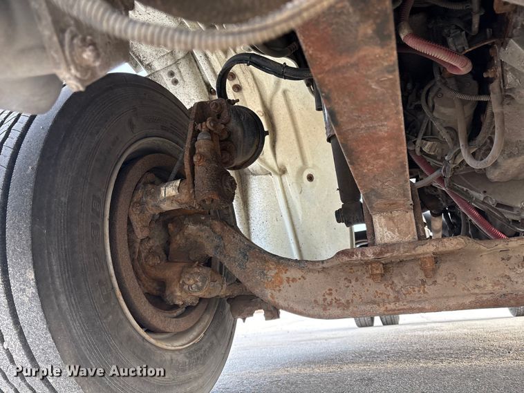 image for item FG2569 2008 Freightliner Business Class M2 semi truck