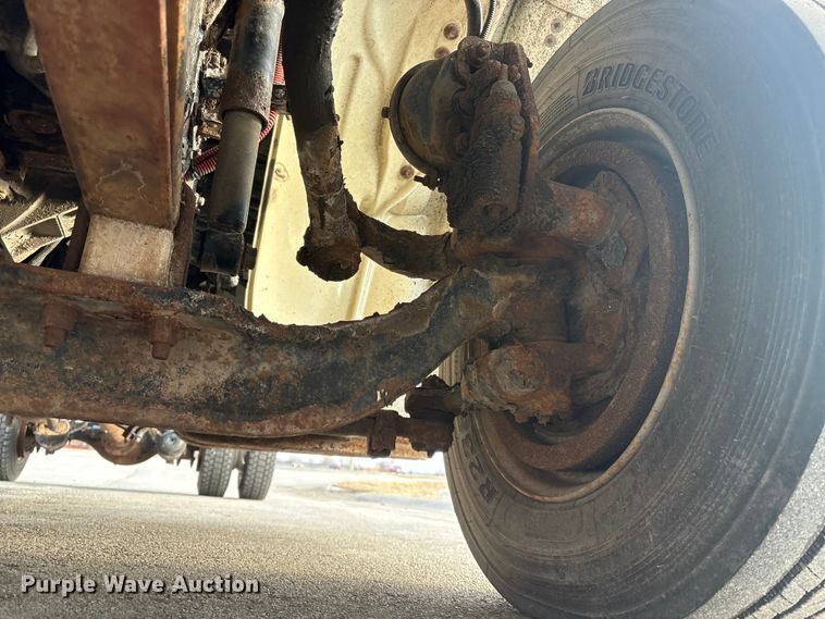 image for item FG2569 2008 Freightliner Business Class M2 semi truck