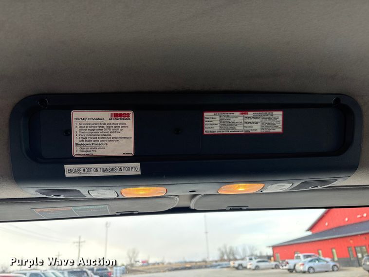 image for item FG2569 2008 Freightliner Business Class M2 semi truck