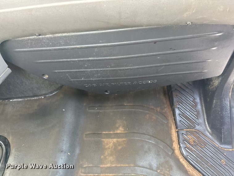 image for item FG2569 2008 Freightliner Business Class M2 semi truck