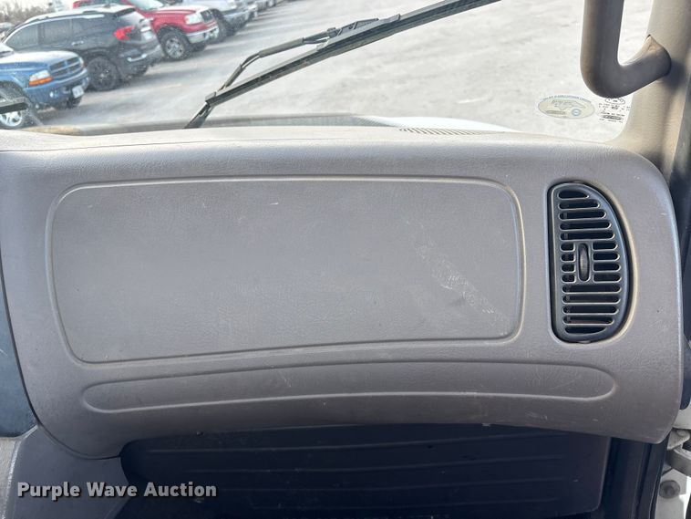 image for item FG2569 2008 Freightliner Business Class M2 semi truck