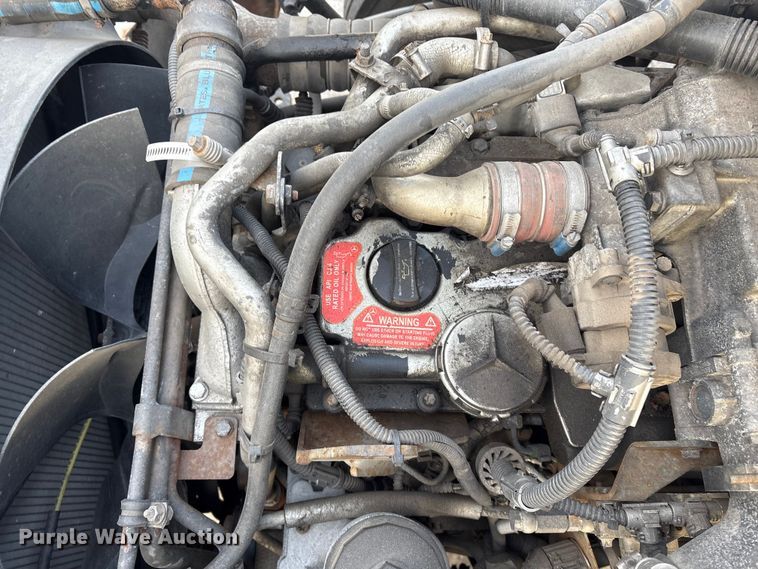 image for item FG2569 2008 Freightliner Business Class M2 semi truck