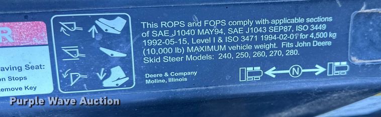 image for item FI0113 2002 John Deere 260 skid steer loader