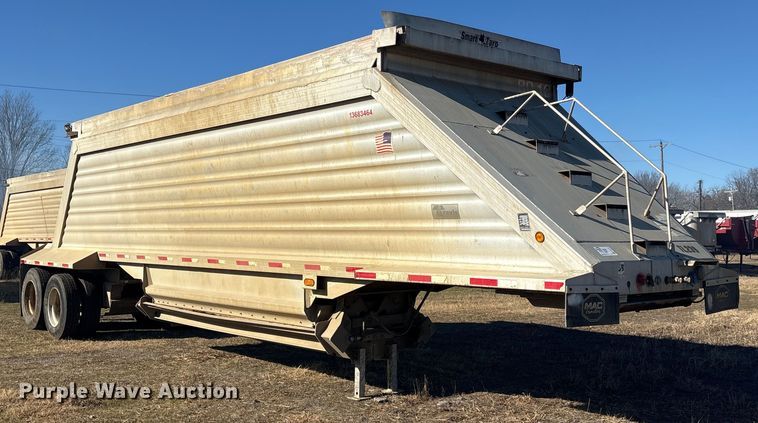 image for item FI0117 2013 Travis S/102 bottom dump trailer