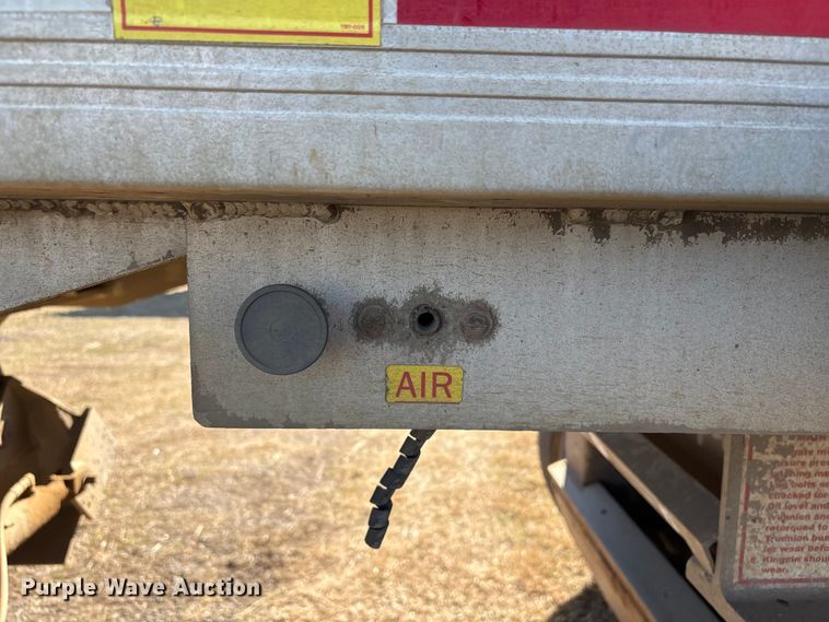 image for item FI0117 2013 Travis S/102 bottom dump trailer