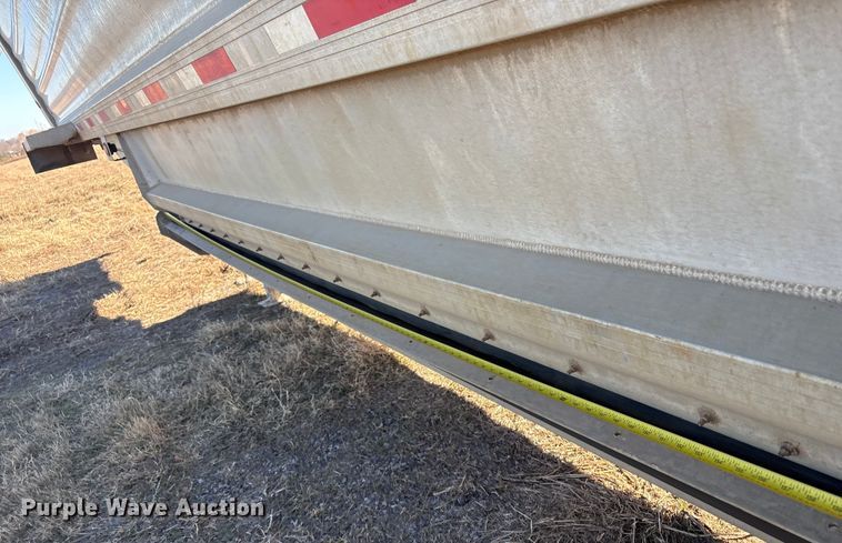 image for item FI0117 2013 Travis S/102 bottom dump trailer