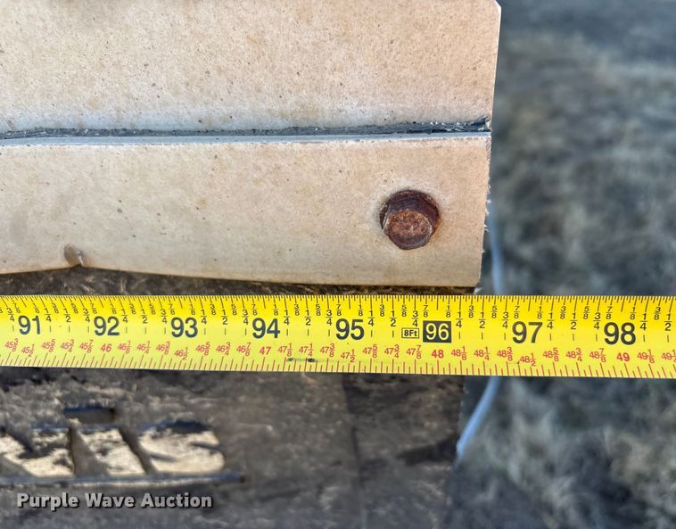 image for item FI0118 2013 Travis S/102 bottom dump trailer