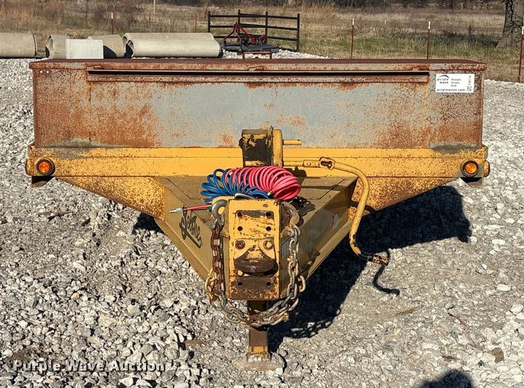 image for item FI0119 2016 Belshe DY255 equipment trailer