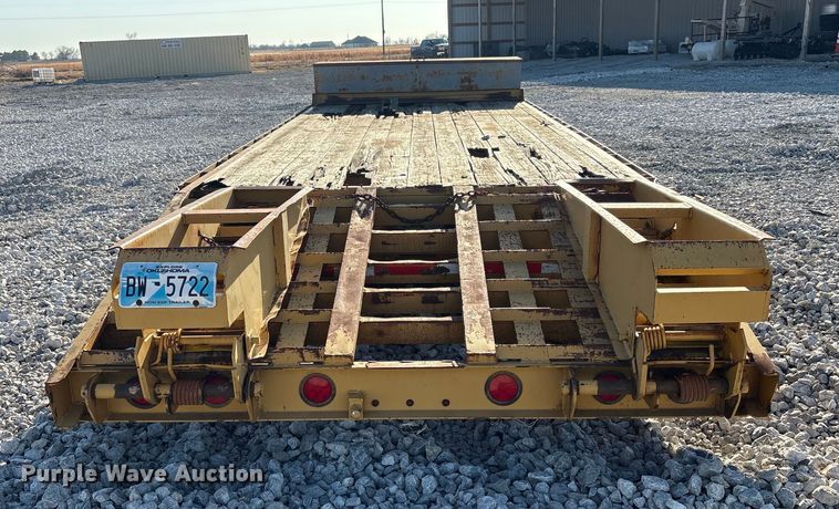 image for item FI0119 2016 Belshe DY255 equipment trailer