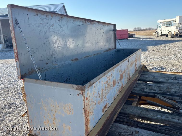 image for item FI0119 2016 Belshe DY255 equipment trailer