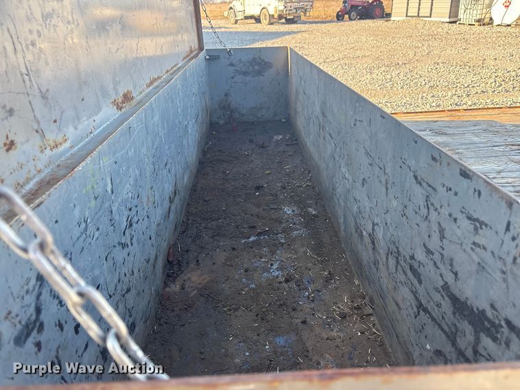 image for item FI0119 2016 Belshe DY255 equipment trailer