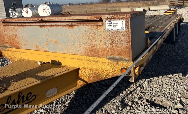 image for item FI0119 2016 Belshe DY255 equipment trailer