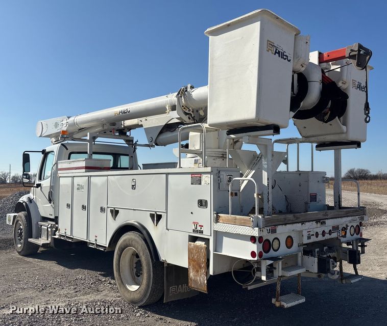 image for item FI0121 2011 Freightliner Business Class M2 Bucket Truck