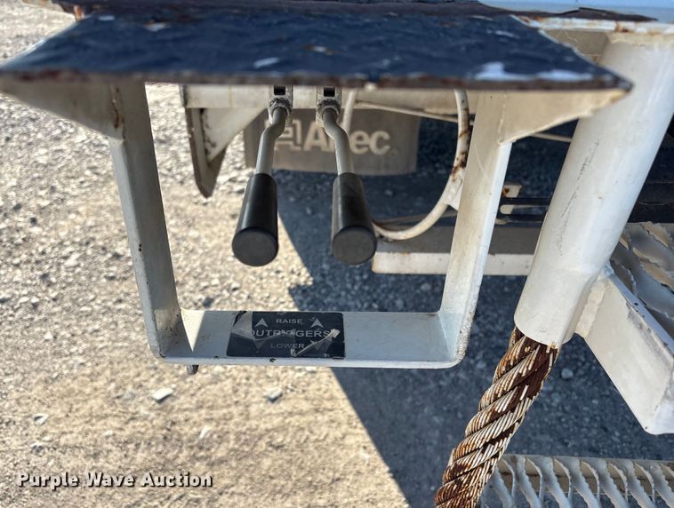 image for item FI0121 2011 Freightliner Business Class M2 Bucket Truck