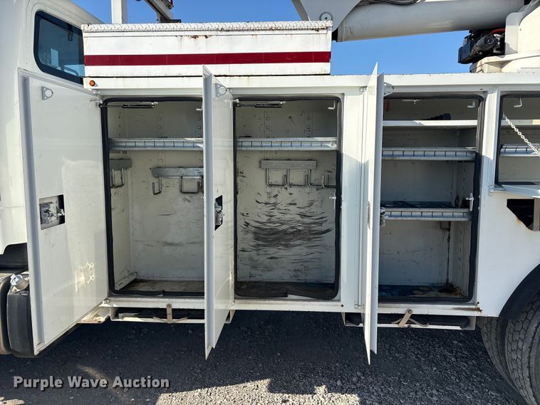 image for item FI0121 2011 Freightliner Business Class M2 Bucket Truck