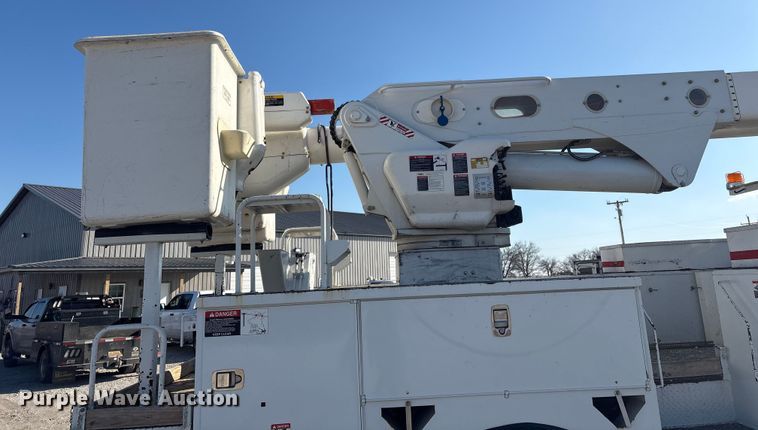 image for item FI0121 2011 Freightliner Business Class M2 Bucket Truck